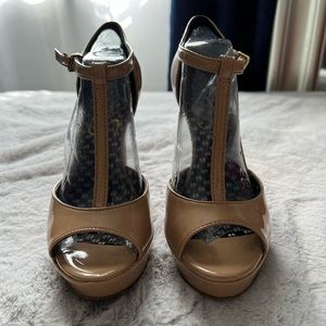 Jessica Simpson platform heels